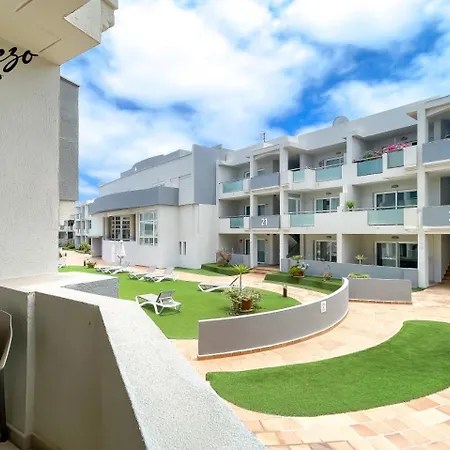 B-rent Sun Cerezo Pool *