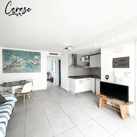 Appartement B-rent Sun Cerezo Pool