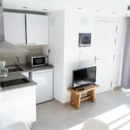 Sun Cerezo Pool Apartamento *