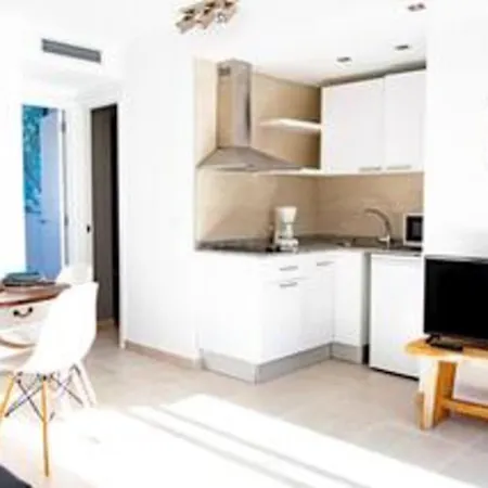 Sun Cerezo Pool Apartamento