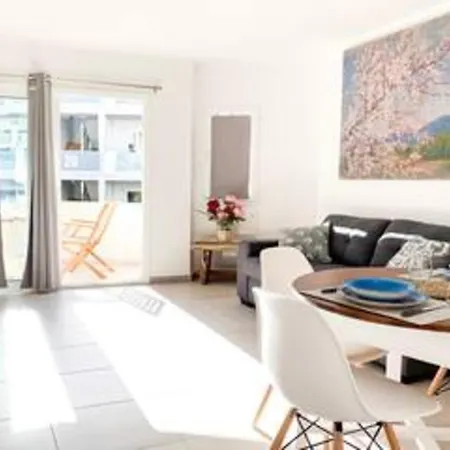 B-rent Sun Cerezo Pool Apartment Corralejo